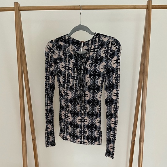 Free People Aloha Bohemian Cream & Blue Print Lace-Up Top - Picture 3 of 5